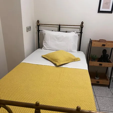 Apartment Amonis House *