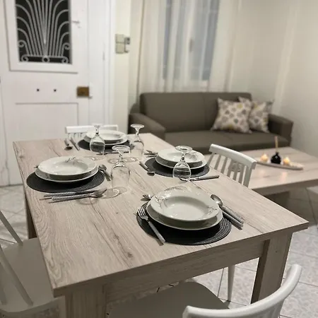 Amonis House Apartment