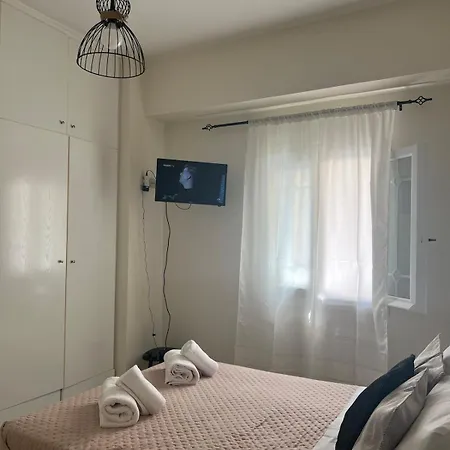 Amonis House Apartment Ermoupoli