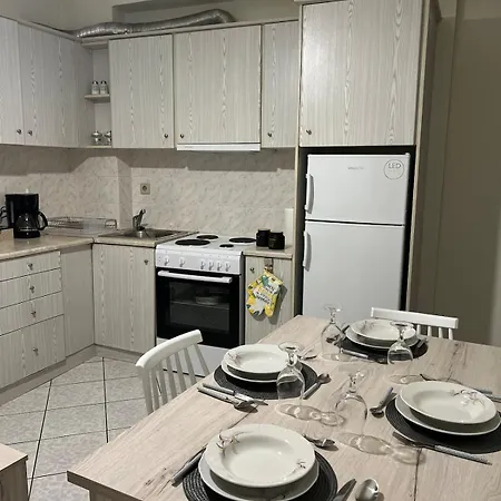 Amonis House Apartment